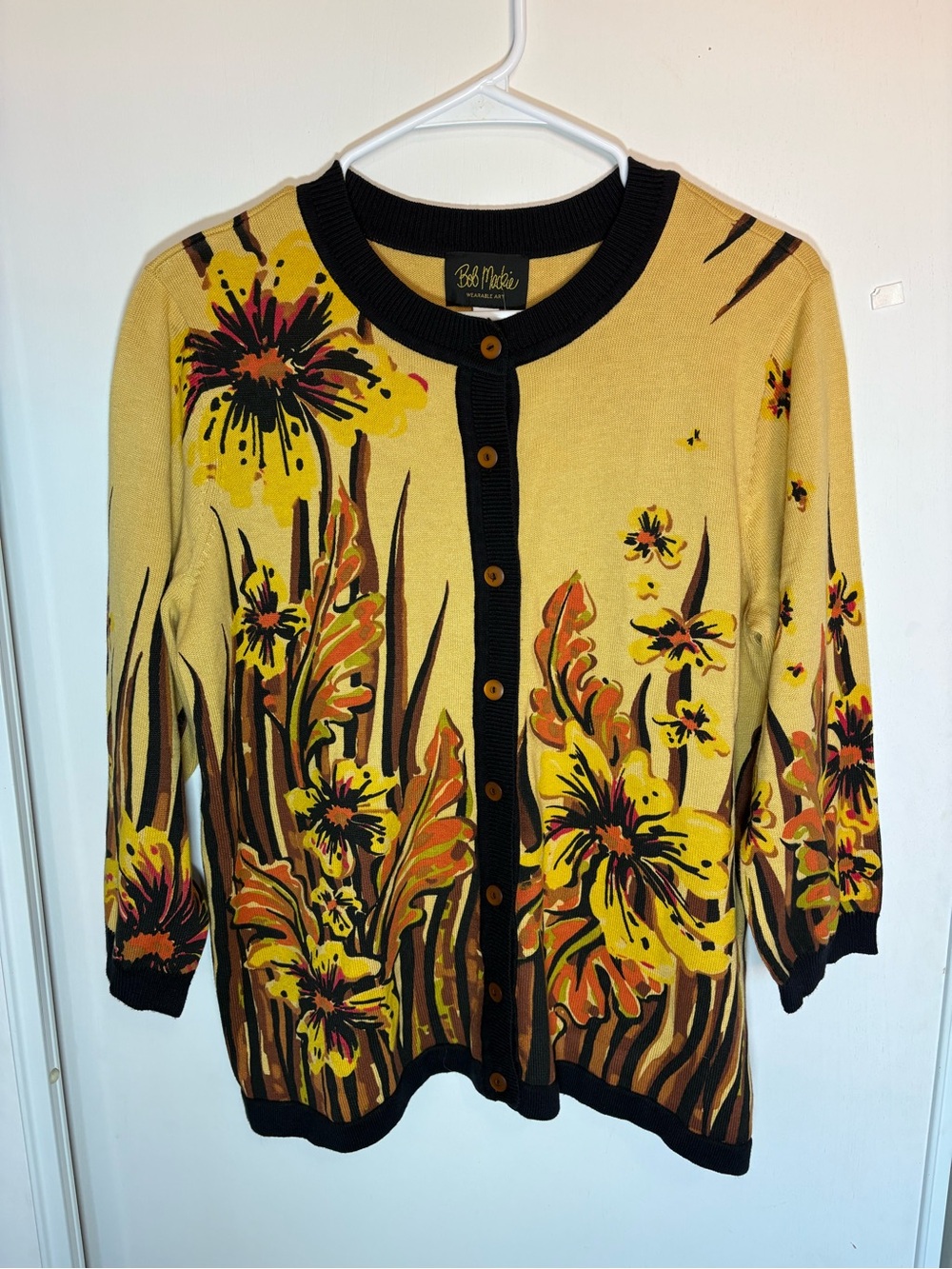 Bob Mackie Cardigan Sweater Womans Medium Artsy Floral Fall Office Cottagecore
